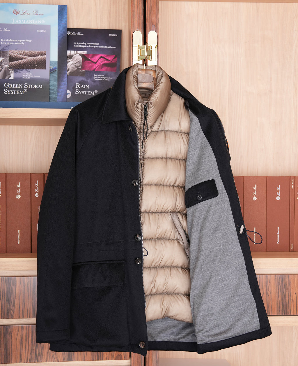 Loro piana Storm system horsey 科技面料防风雨羊绒羽绒夹克