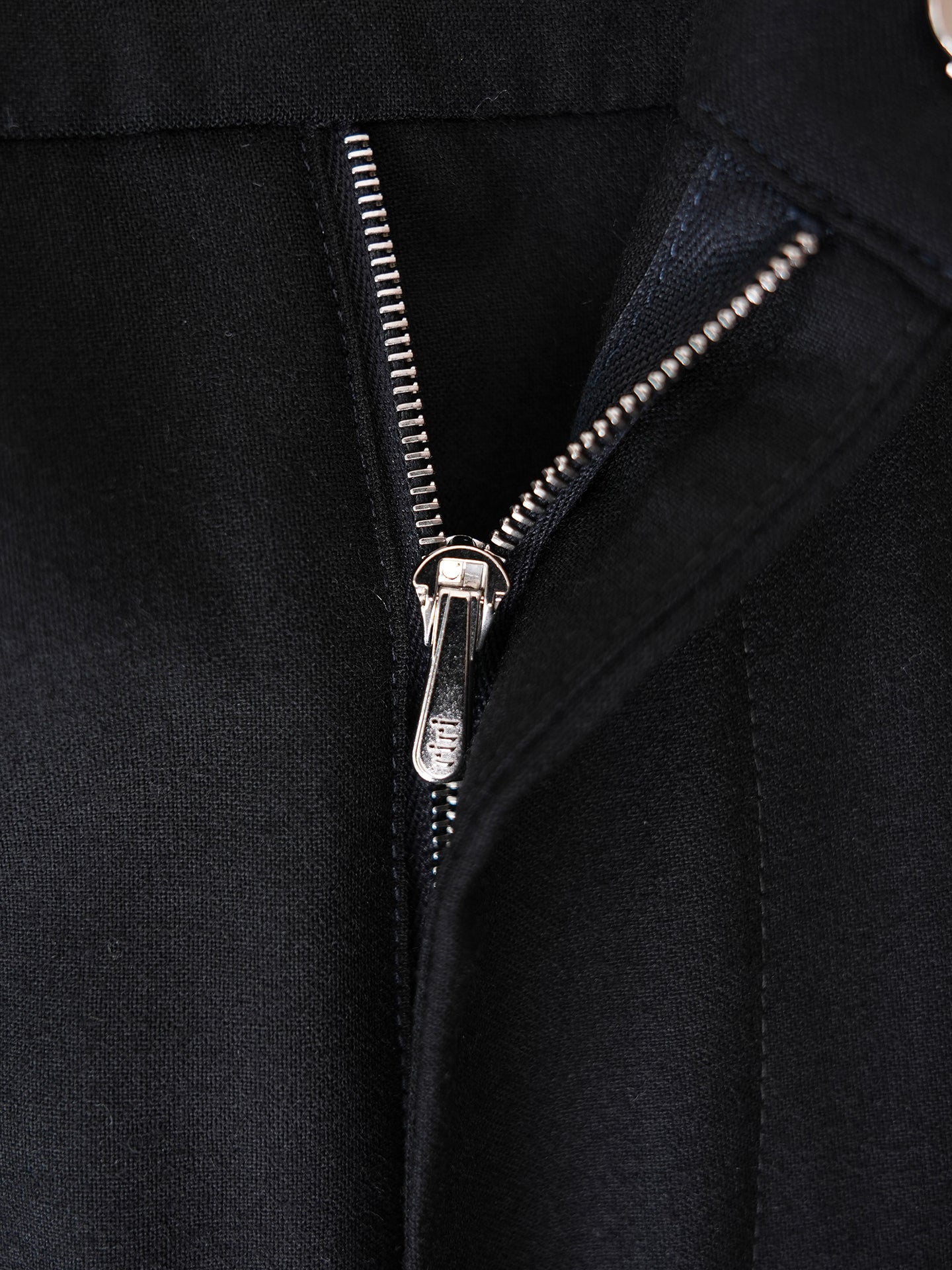 意大利进口羊毛宽松简约休闲单褶西裤