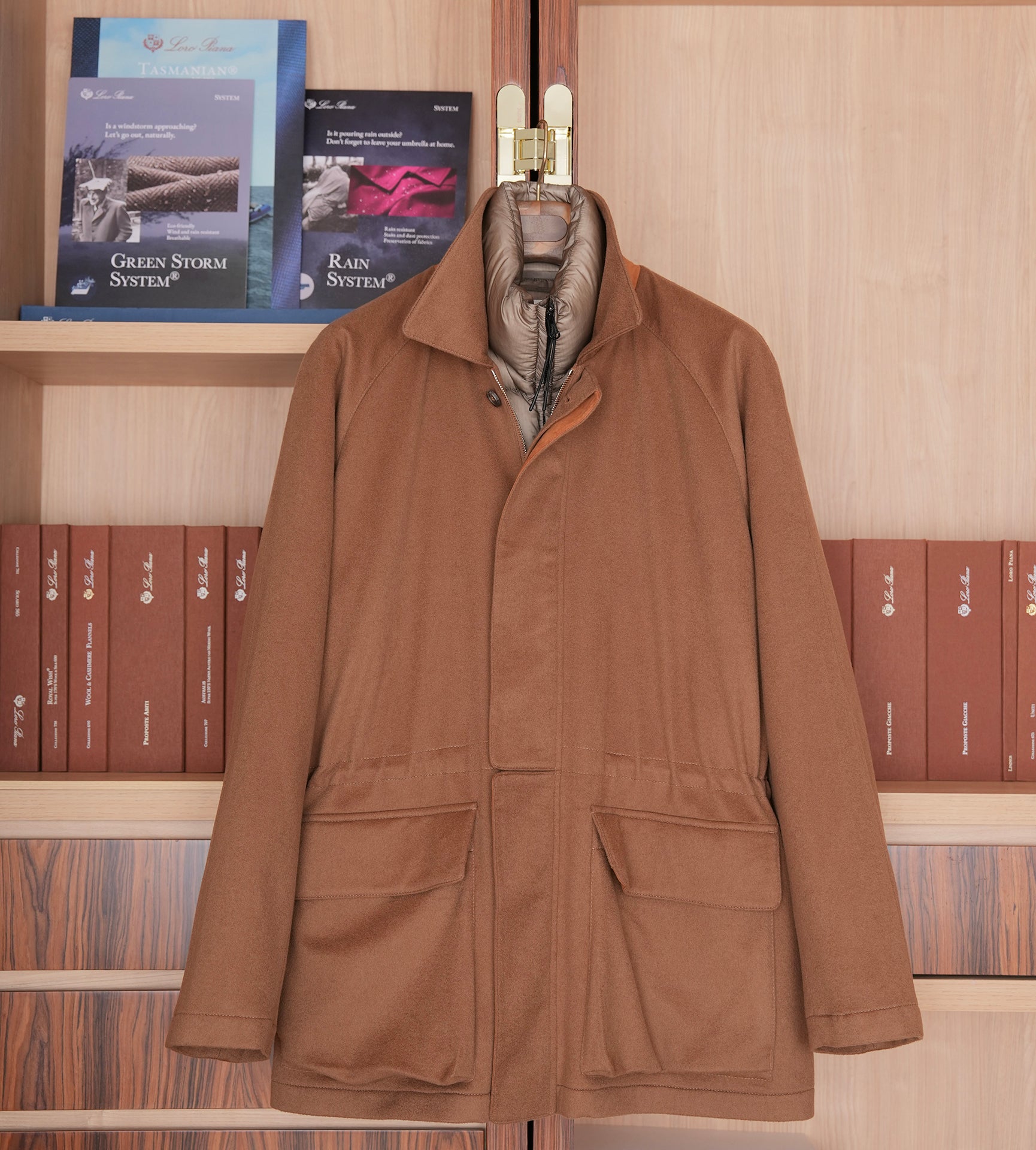 Loro piana Storm system horsey 科技面料防风雨羊绒羽绒夹克