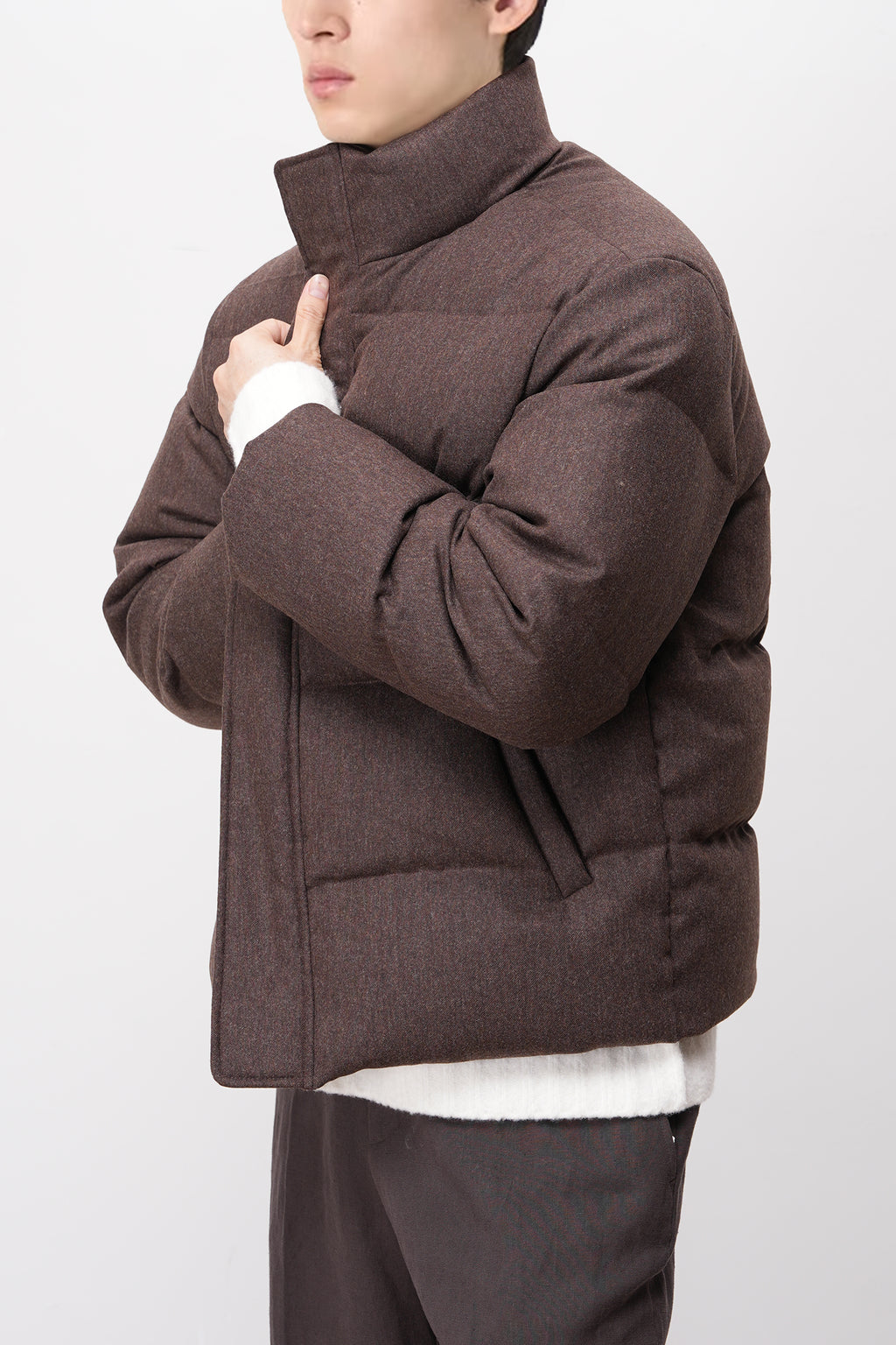 羊毛科技面料防风雨落肩廓形短款鹅绒羽绒服